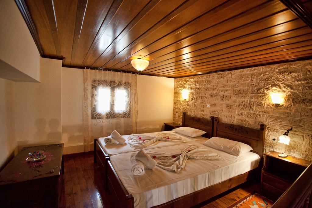 Erontas Villa อาร์ยิรูโปลิส ภายนอก รูปภาพ